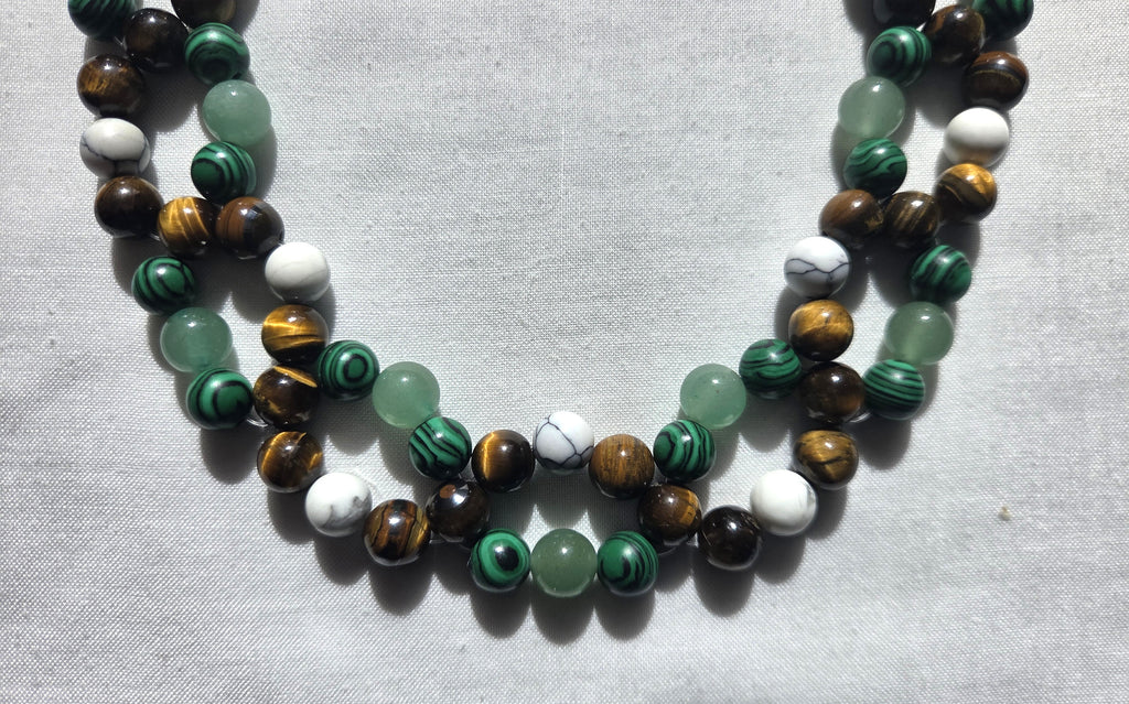 Green Elapidae necklace